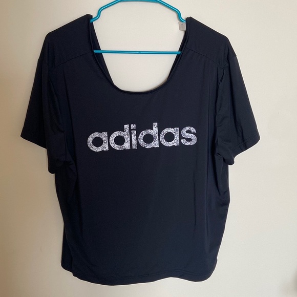 Adidas workout top - Picture 1 of 4